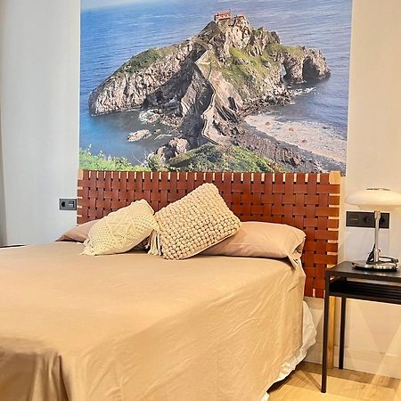 Small Lux Beachcity Close To The River,Metro And Parking Bilbao Exterior photo